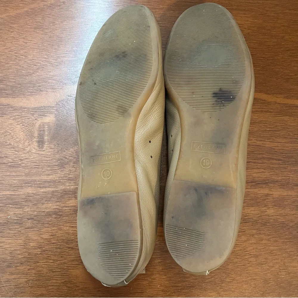 Everlane Tan Leather Ballet Flats